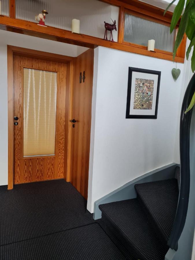 Apartment Schoene Mit Balkon Und Terrasse In Ruhiger Lage *