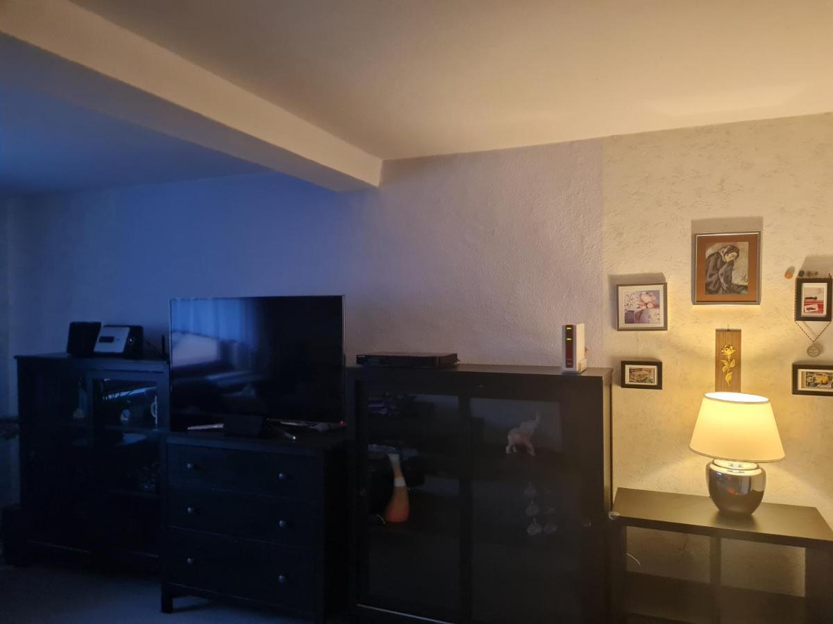 Schoene Mit Balkon Und Terrasse In Ruhiger Lage Helsa