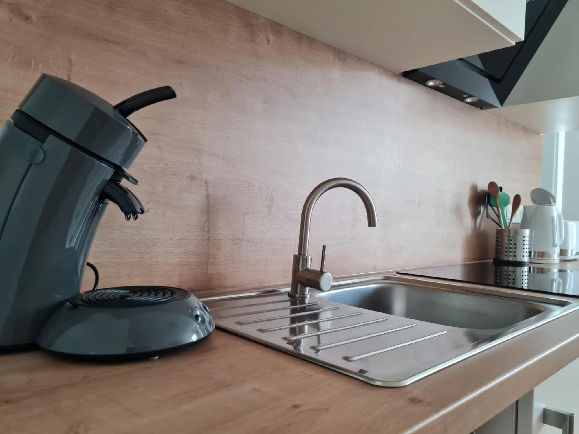 Schoene Mit Balkon Und Terrasse In Ruhiger Lage *