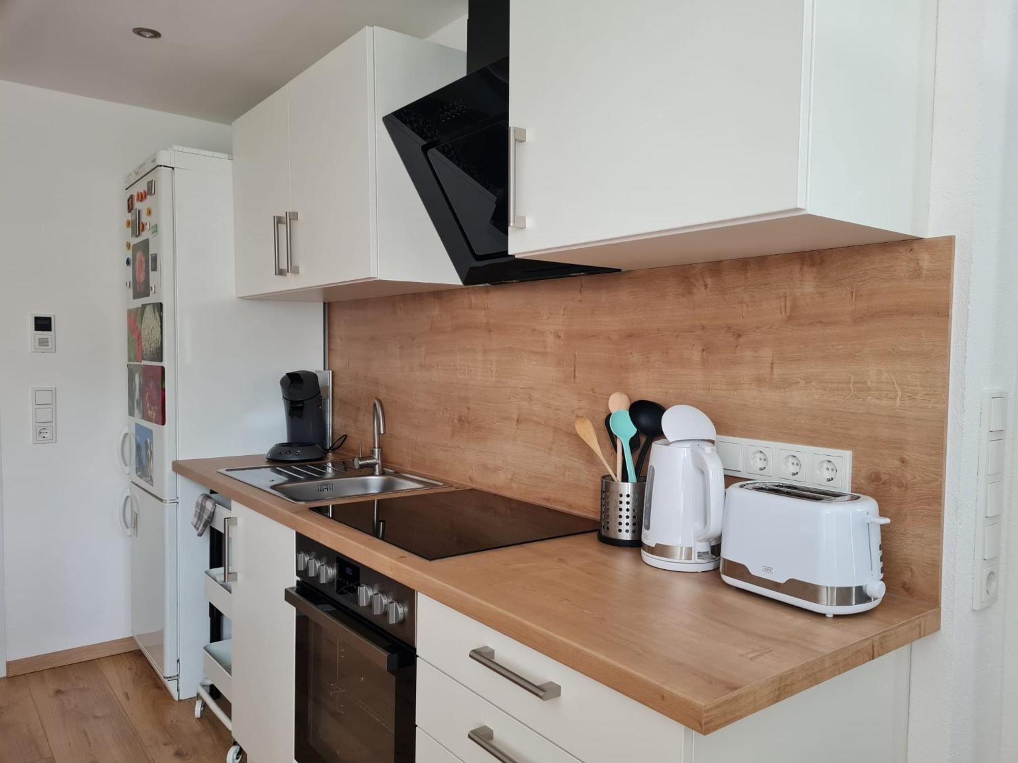 Schoene Mit Balkon Und Terrasse In Ruhiger Lage Helsa