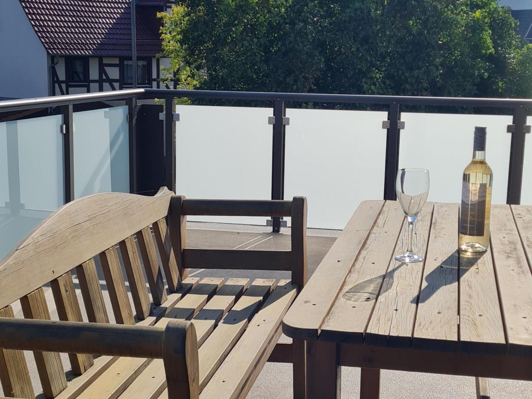 Apartment Schoene Mit Balkon Und Terrasse In Ruhiger Lage Helsa